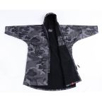 Dryrobe Advance Long Sleeve Changing Robe - Camouflage Outer Dryrobe Advance Long Sleeve Changing Robe - Camouflage Outer
