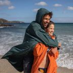Fourth Element Tidal Robe - Ocean Positive Watersports Robe - Green Fourth Element Tidal Robe - Ocean Positive Watersports Robe - Green