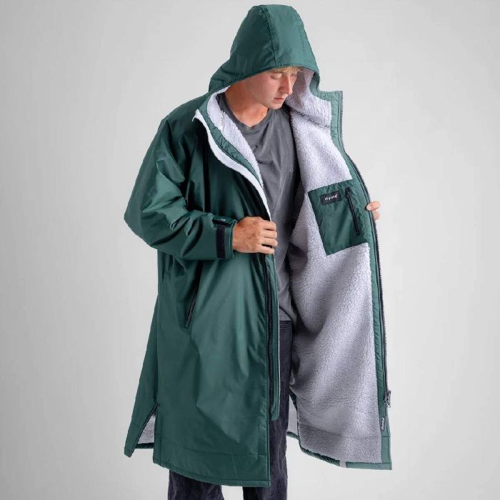 Dryrobe Advance Long Sleeve Changing Robe | Dark Green & Grey | Dive ...