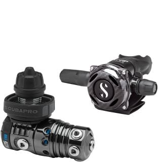 Scubapro MK25 EVO + A700 Carbon Black Tech Regulator