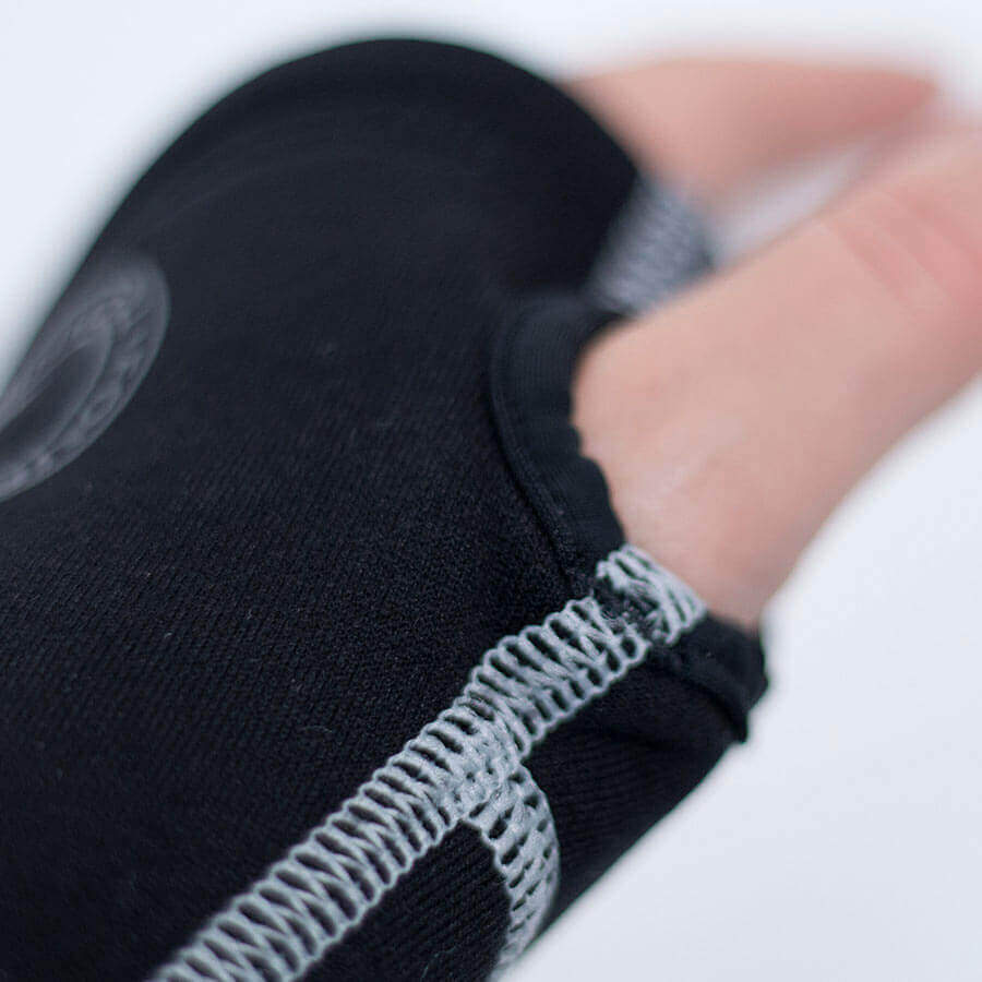 Fourth Element Xerotherm Wrist Warmers Fourth Element Xerotherm Wrist Warmers
