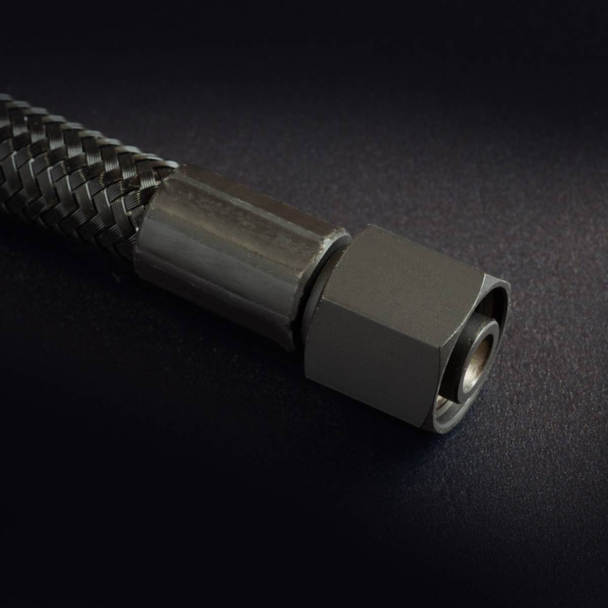 Miflex Deep Black Regulator Hose 3/8" UNF - Standard Fitting Miflex Deep Black Regulator Hose 3/8" UNF - Standard Fitting