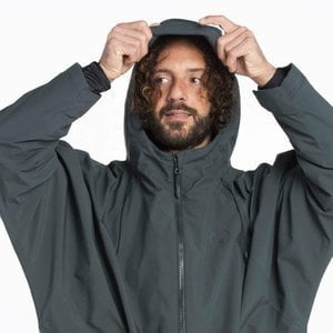 Fourth Element Tidal Robe - Ocean Positive Watersports Robe - Green Fourth Element Tidal Robe - Ocean Positive Watersports Robe - Green
