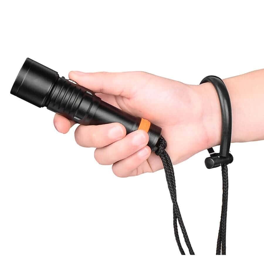 OrcaTorch D530 1300 Lumens Dive Torch OrcaTorch D530 1300 Lumens Dive Torch