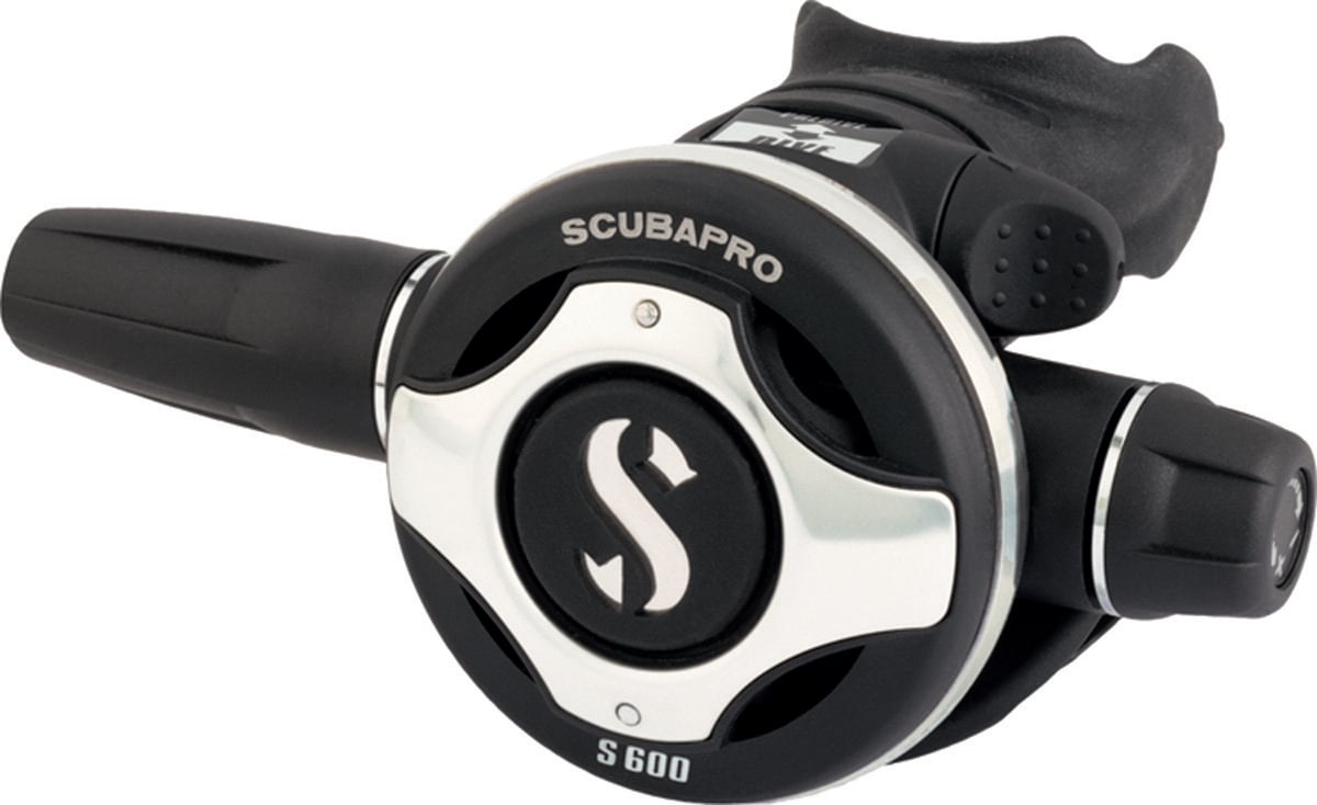 Scubapro MK17 EVO 2 + S600 + R105 Octopus Regulator Package Scubapro MK17 EVO 2 + S600 + R105 Octopus Regulator Package
