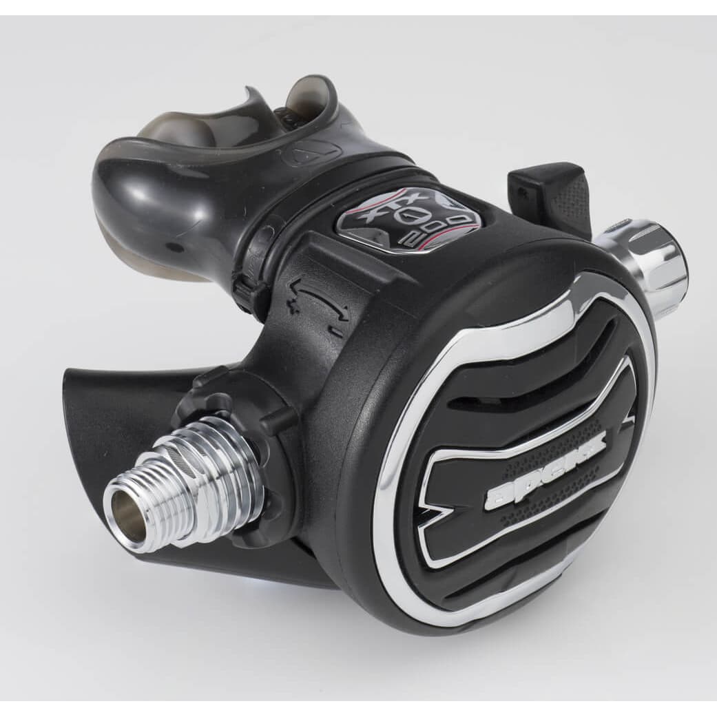 Apeks XTX200 Regulator + XTX40 Octopus Package Apeks XTX200 Regulator + XTX40 Octopus Package
