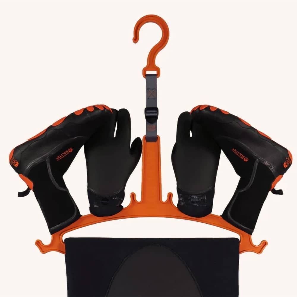 C-Monsta - The Ultimate Wetsuit Hanger V2