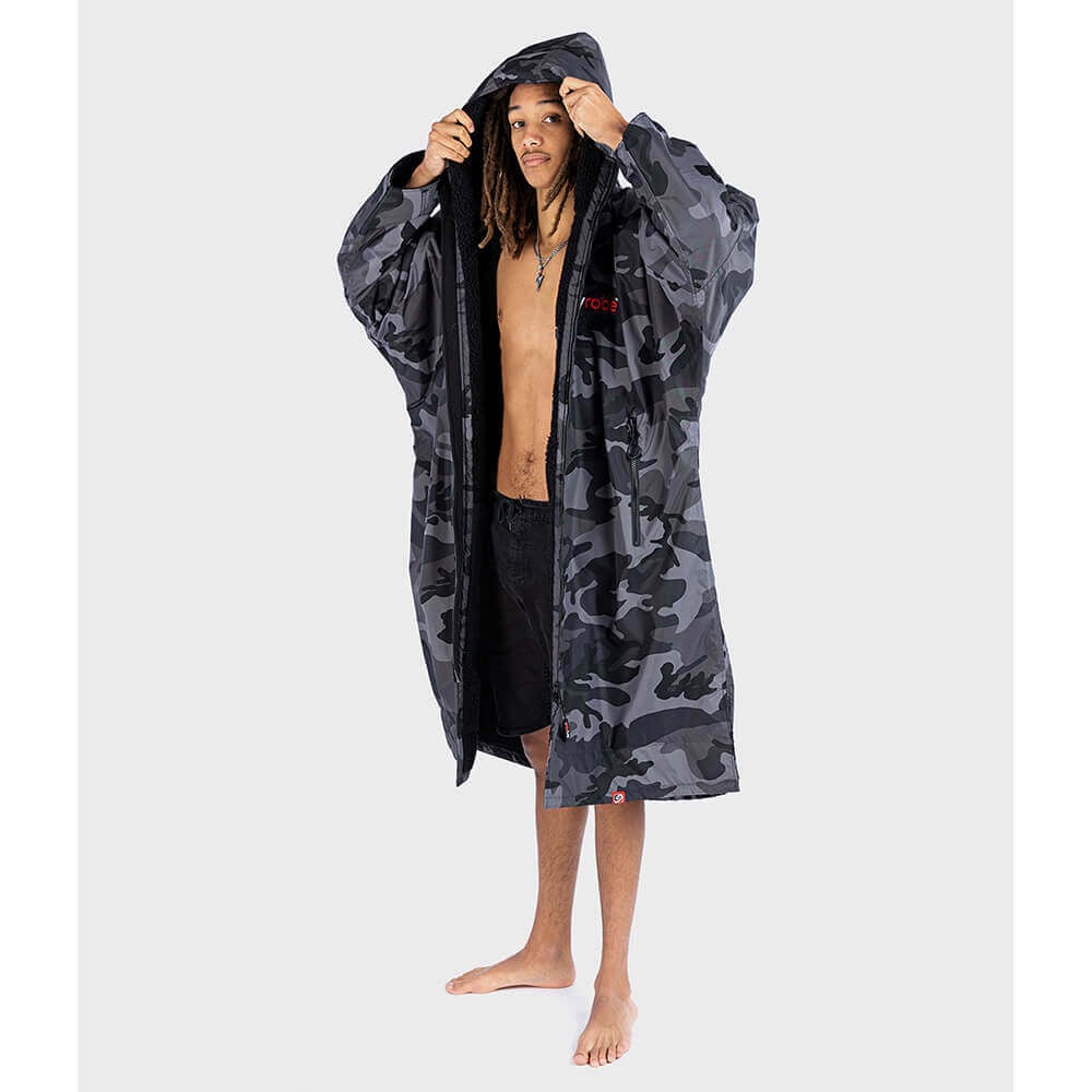 Dryrobe Advance Long Sleeve Changing Robe - Camouflage Outer Dryrobe Advance Long Sleeve Changing Robe - Camouflage Outer
