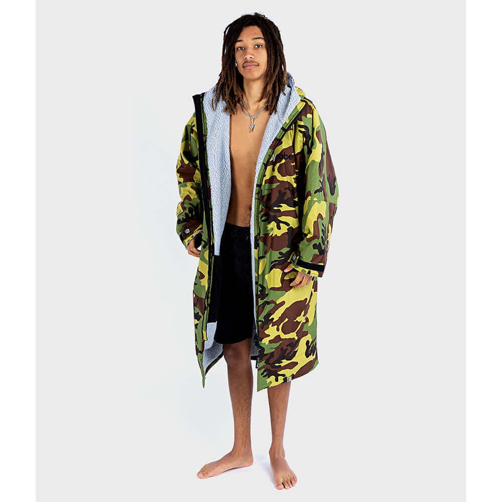 Dryrobe Advance Long Sleeve Changing Robe - Camouflage Outer Dryrobe Advance Long Sleeve Changing Robe - Camouflage Outer