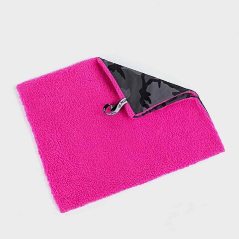 Dryrobe Cushion Cover Bag Black CAmo Pink