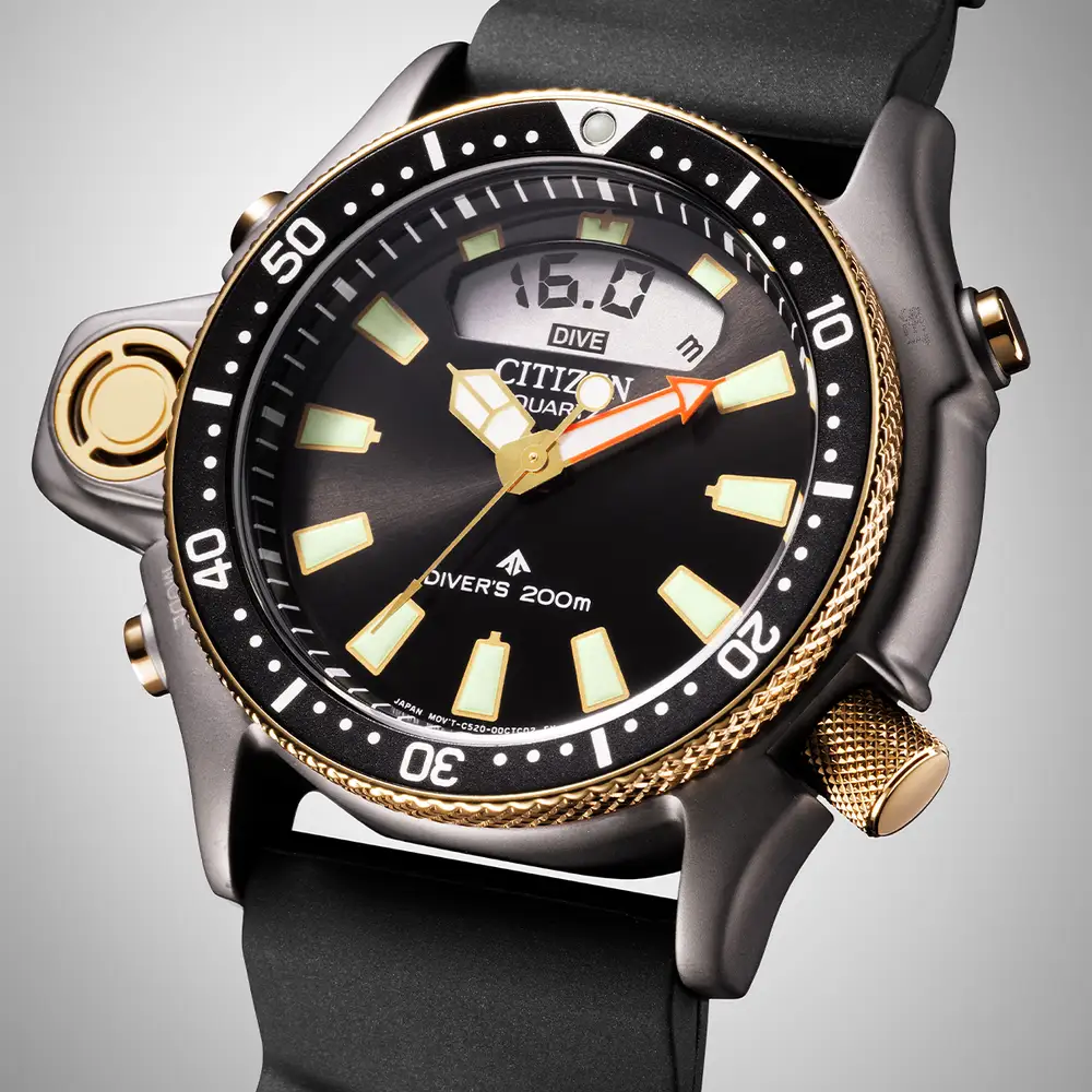 JP2008-06E citizen watch promaster aqualand 40th limited edition dive watch front close up